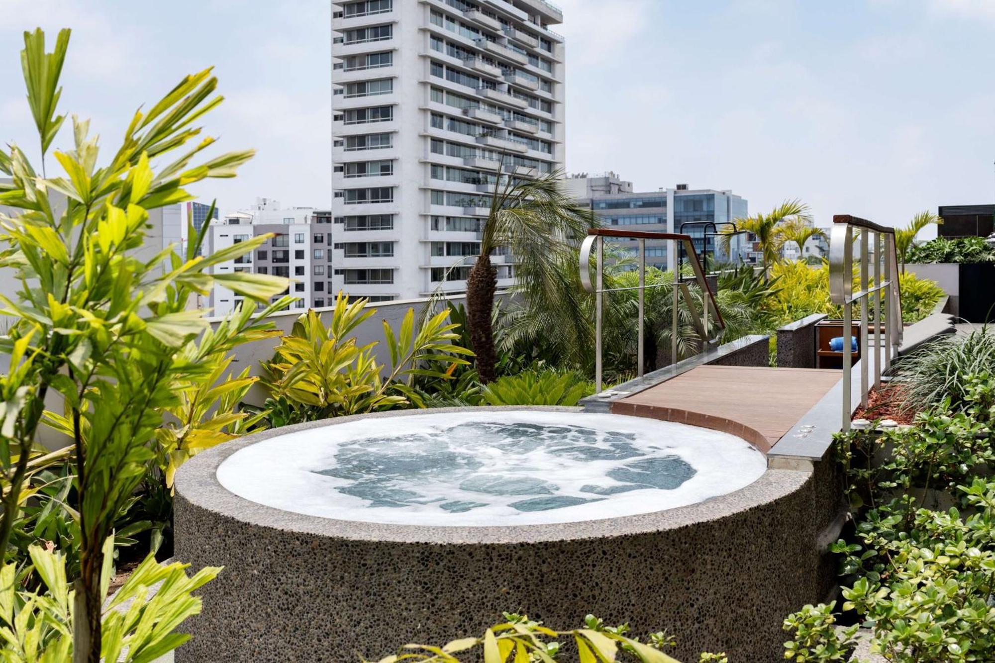 Hotel Doubletree By Hilton Lima San Isidro Exterior foto